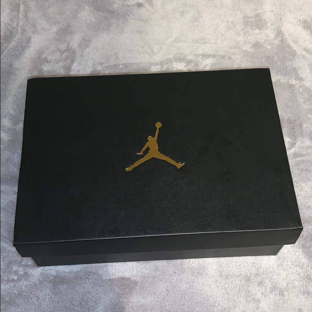 Empty Jordan’s shoe box